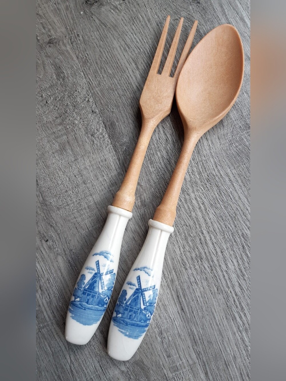 Delft Blue Windmill Ceramic-Handle Wooden Salad Servers